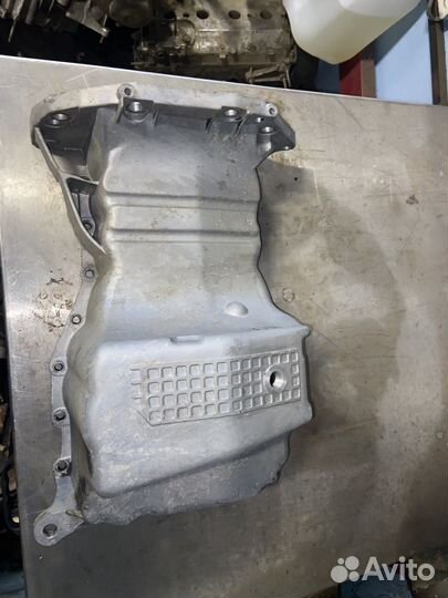 Поддон двигателя Renault Logan