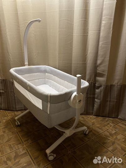 Приставная люлька кроватка колыбель на колёсах CAM