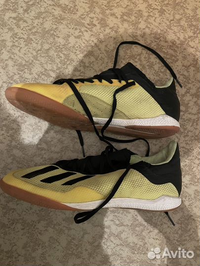 Футзалки adidas