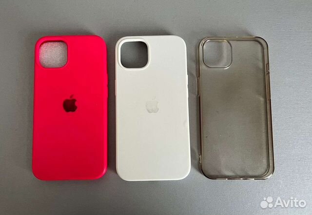 Чехол на iPhone 13