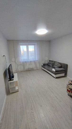 1-к. квартира, 41 м², 8/16 эт.