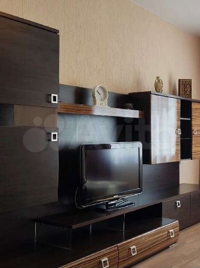 2-к. квартира, 74 м², 10/10 эт.