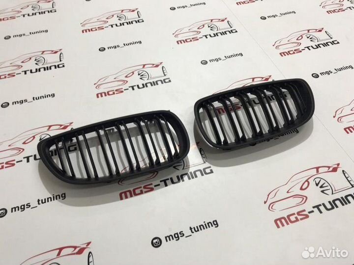 Ноздри BMW 3 серии E92 05-10г Черный Мат