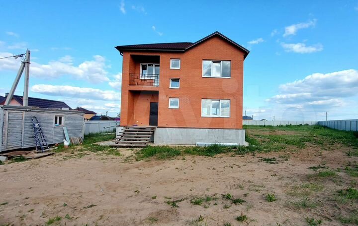 Коттедж 213,3 м² на участке 19 сот.