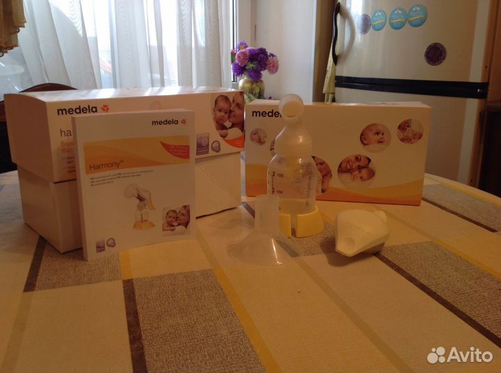 Ручной 2-фазный молокоотсос Medela harmony