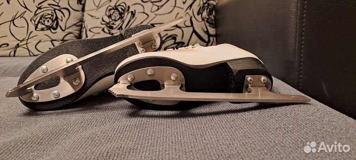 Коньки фигурные детские