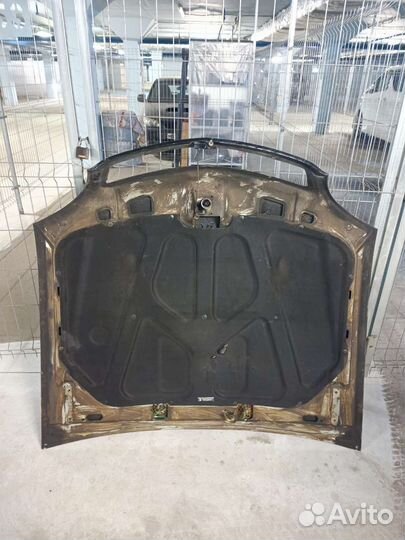 Капот газ 31105