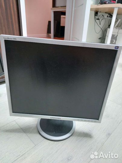 Мониторы samsung 940T и 943T