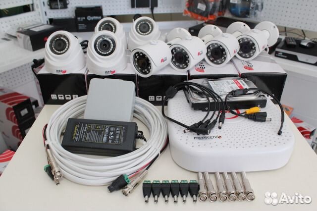Видеонаблюдение (комплект 8 AHD видеокамер 2 Mpix)