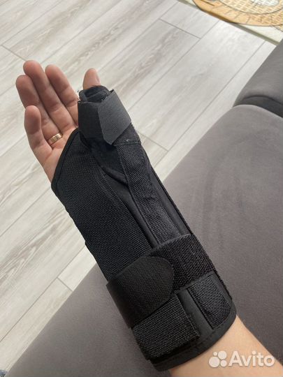 Отрез лучезапястный с фиксацией большого пальца