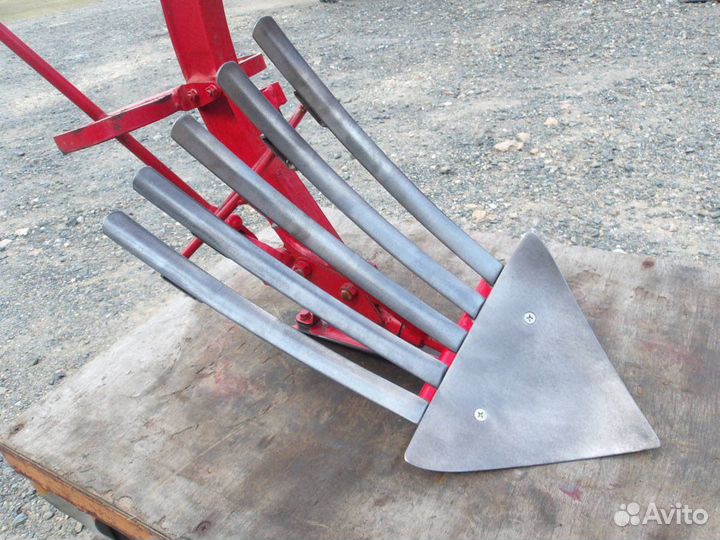 Плуг оборотный