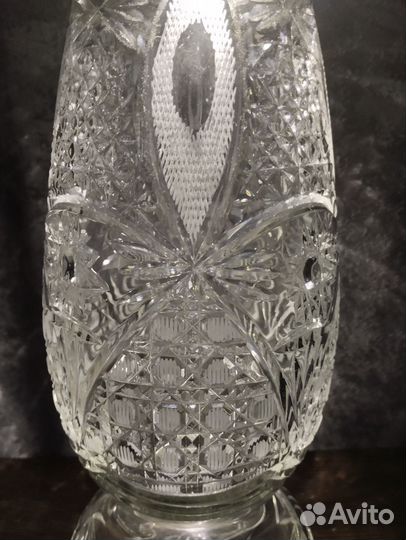 Ваза хрустальная