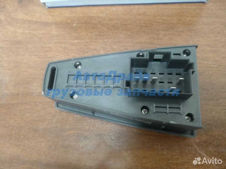 Блок стеклоподьёмника правой двери Вольво фш фм