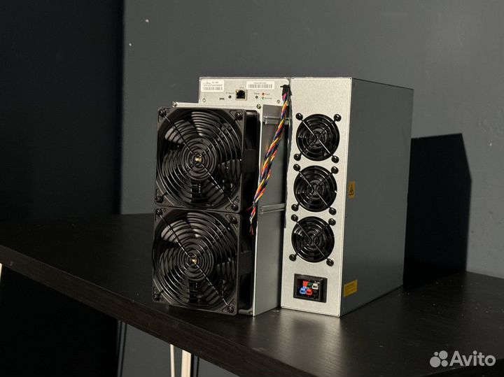 Asic майнер Bitmain Antminer T21 190 TH/s