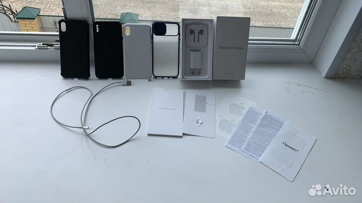 iPhone Xs Max, 64 ГБ