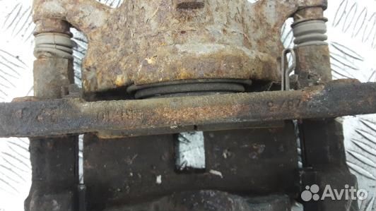 Суппорт тормозной передний правый honda civic 8 (Y