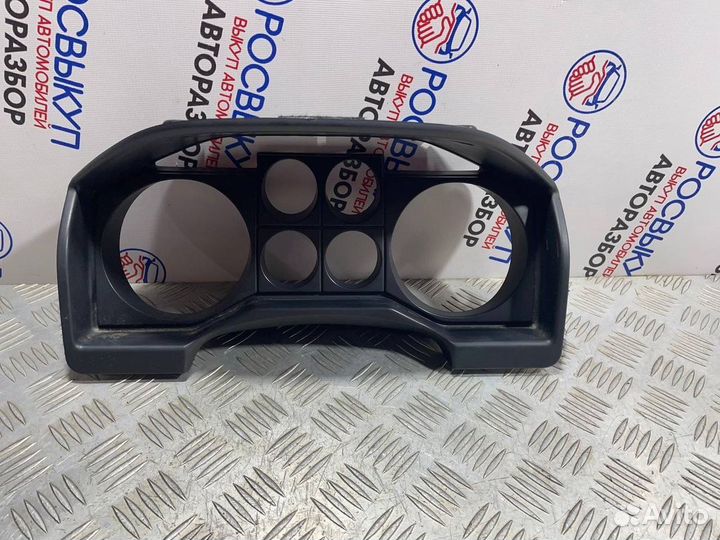 Накладка щитка приборов Mitsubishi Pajero