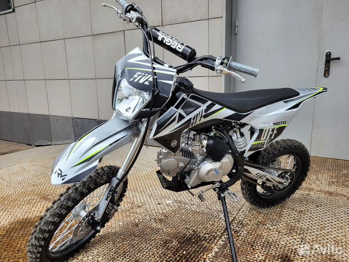 Regulmoto-Five-125EM