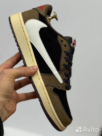 Кроссовки Nike Air Jordan 1 Low Travis Scott