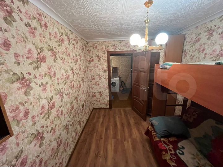 2-к. квартира, 40 м², 8/12 эт.