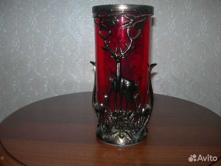 Чайные пары, вазы, тарелки, контейнеры