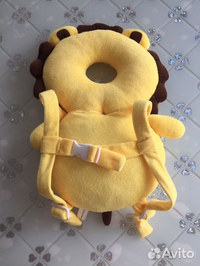 Защитный рюкзачок для малыша