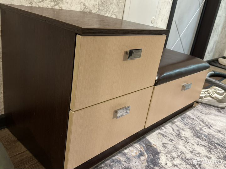 Тумба в прихожую с вешалкой