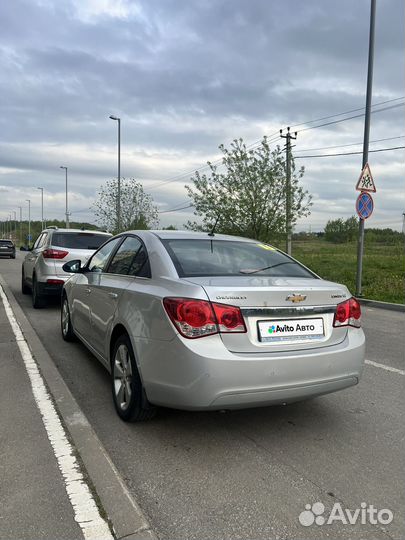 Chevrolet Cruze 1.8 AT, 2012, 204 000 км