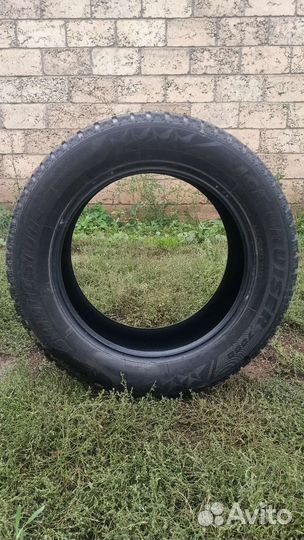 Bridgestone Ice Cruiser 7000 225/60 R17