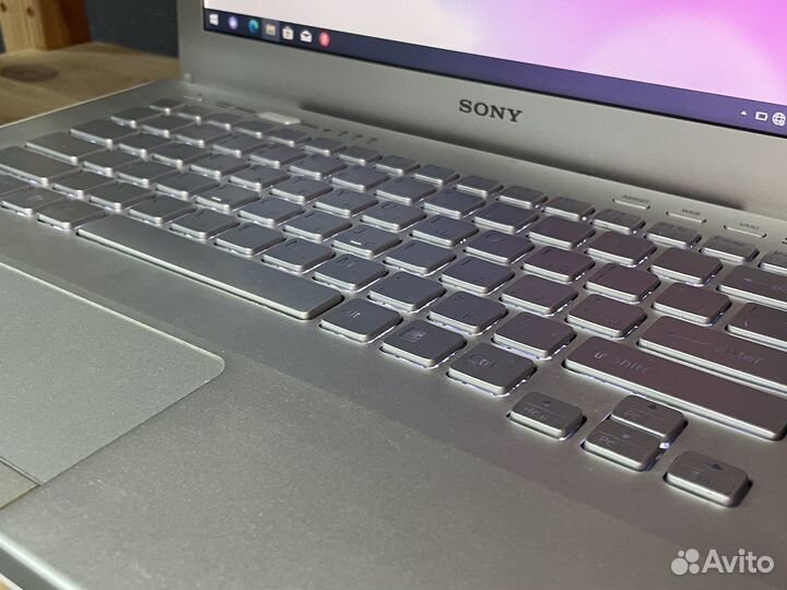 Ультрабук Sony 13.3