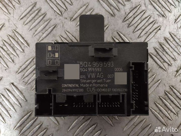 Блок управления двери передней правой Volkswagen G