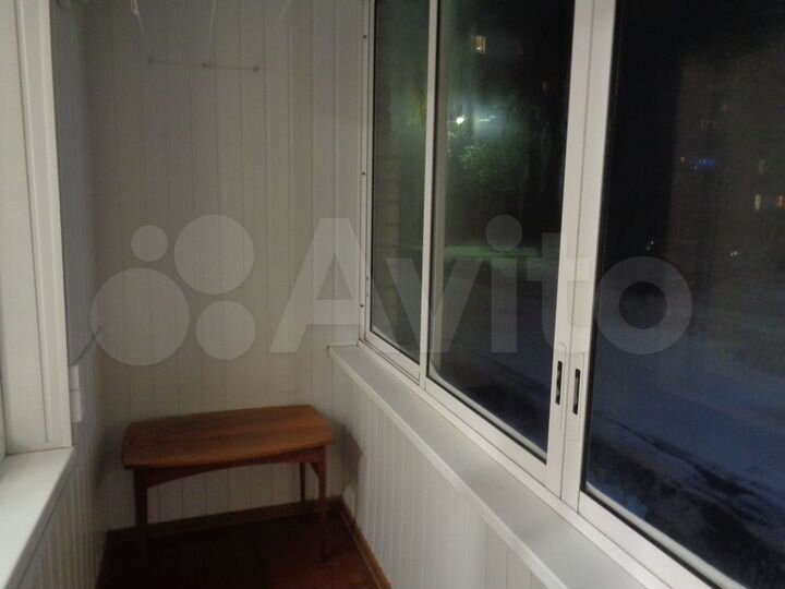 2-к. квартира, 62 м², 1/3 эт.