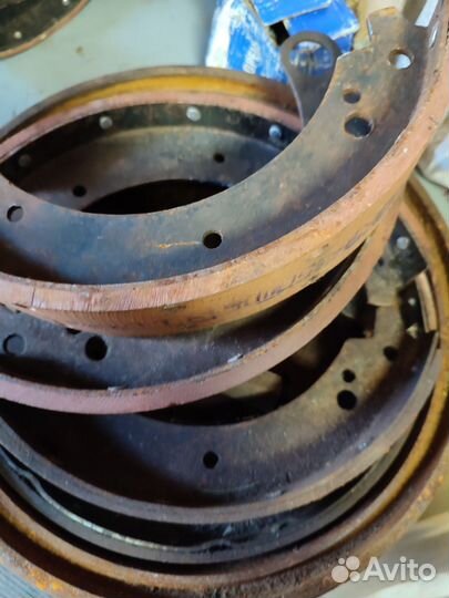 Тормозные колодки УАЗ