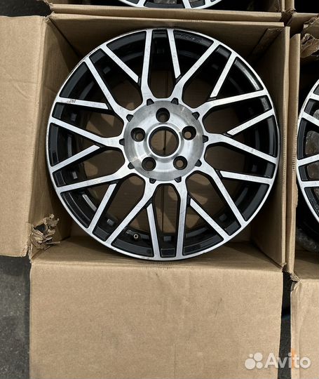 Комплект 4шт. литые диски Skoda Volkswagen R17