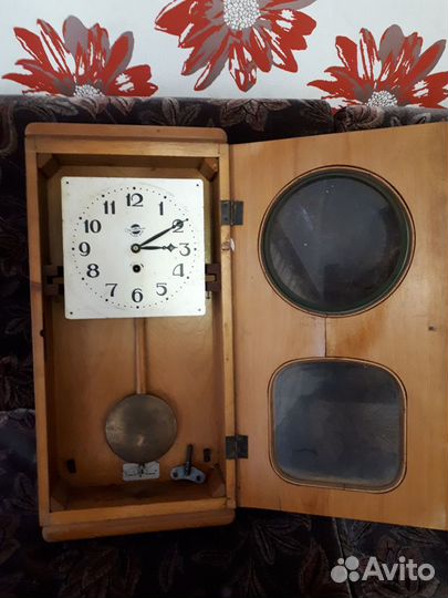 Часы старинные
