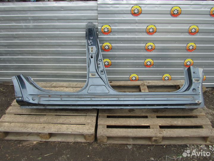 Порог правый (стойка средняя) Nissan Almera G15