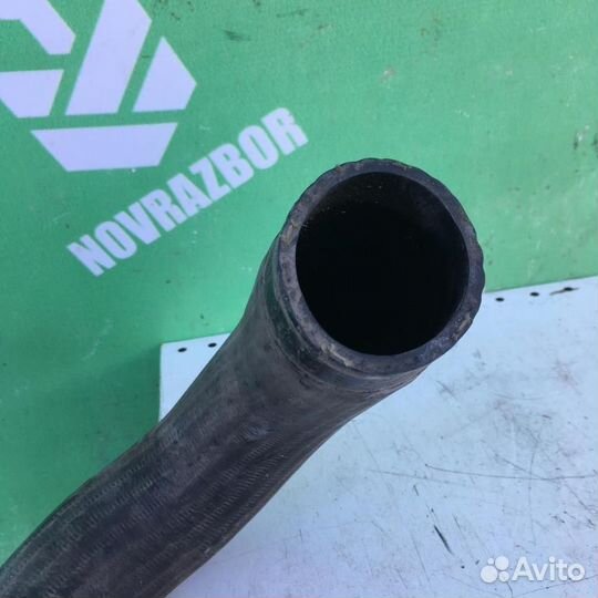 Патрубок интеркулера Фольксваген Пассат Б6