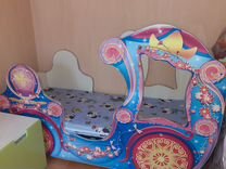 Детские кроватки в виде карет для принцессы