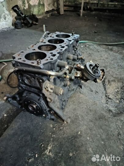 Продам двигатель 3CE