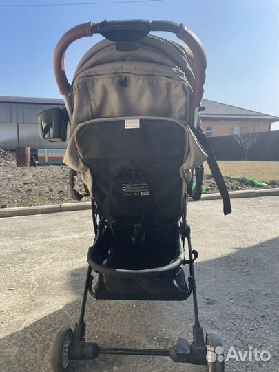 Прогулочная коляска carello astra