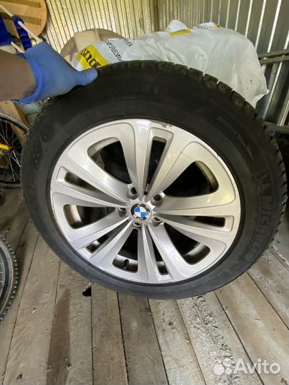 Michelin X-Ice XI3 245/50 R18