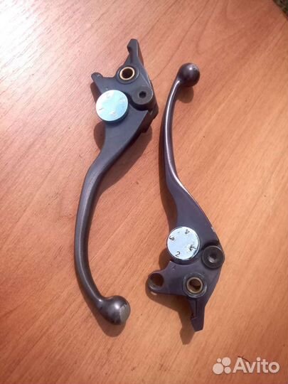 Рычаг пер.тормоза. zzr 1100 2модель
