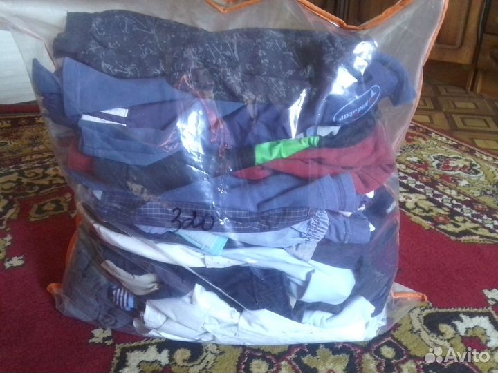 Огромный пакет одежды на мальчика 5-7 лет