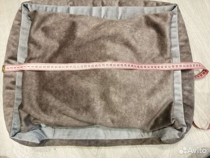 Лежанка для собак и кошек