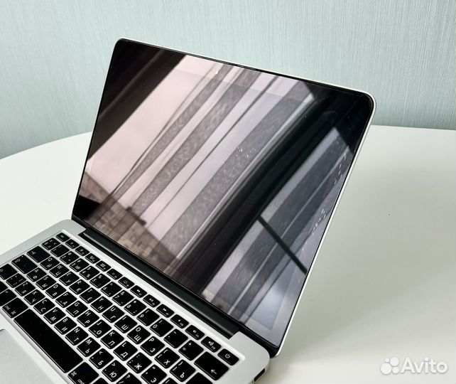 Apple MacBook Pro 13 Retina 2013 i5/8gb/256 SSD