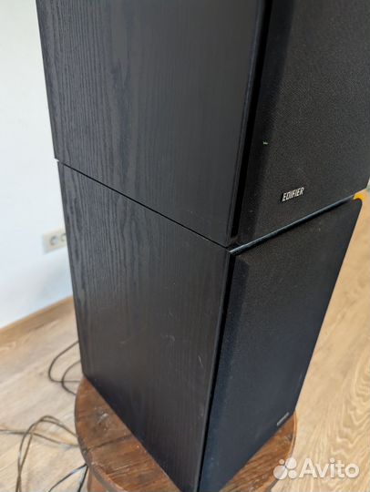 Активные колонки Erdifier r2600