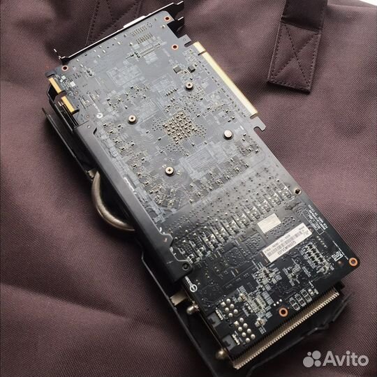 Видеокарта asus Radeon R9 280 strix