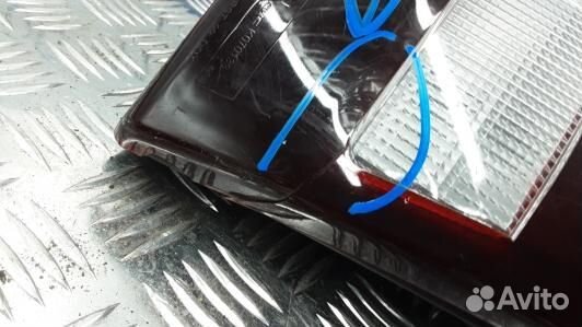 Фонарь задний левый jeep grand cherokee WJ (OSE12M