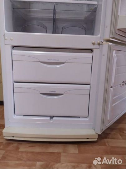Холодильник атлант бу