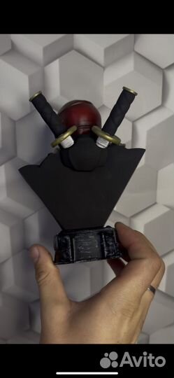 Deadpool bust